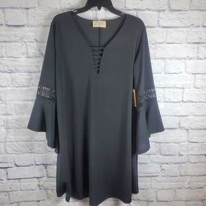 NWT Just Found Pullover Knit Bell Sleeve A-Line Swing Dress, 1X, Black